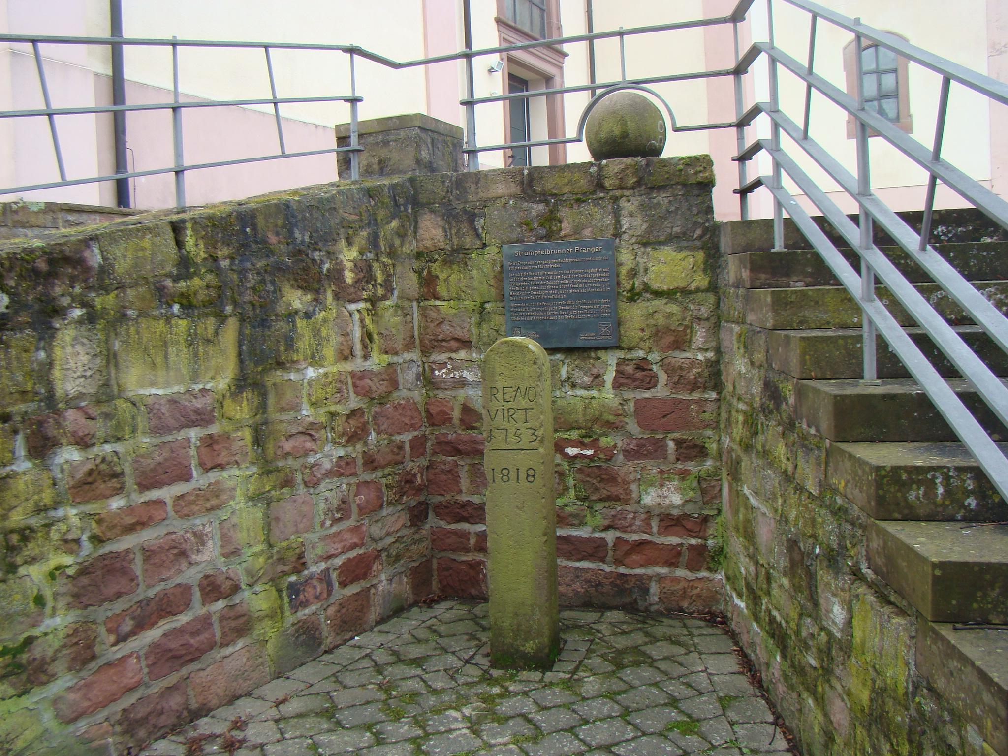 Alter Pranger in Strümpfelbrunn