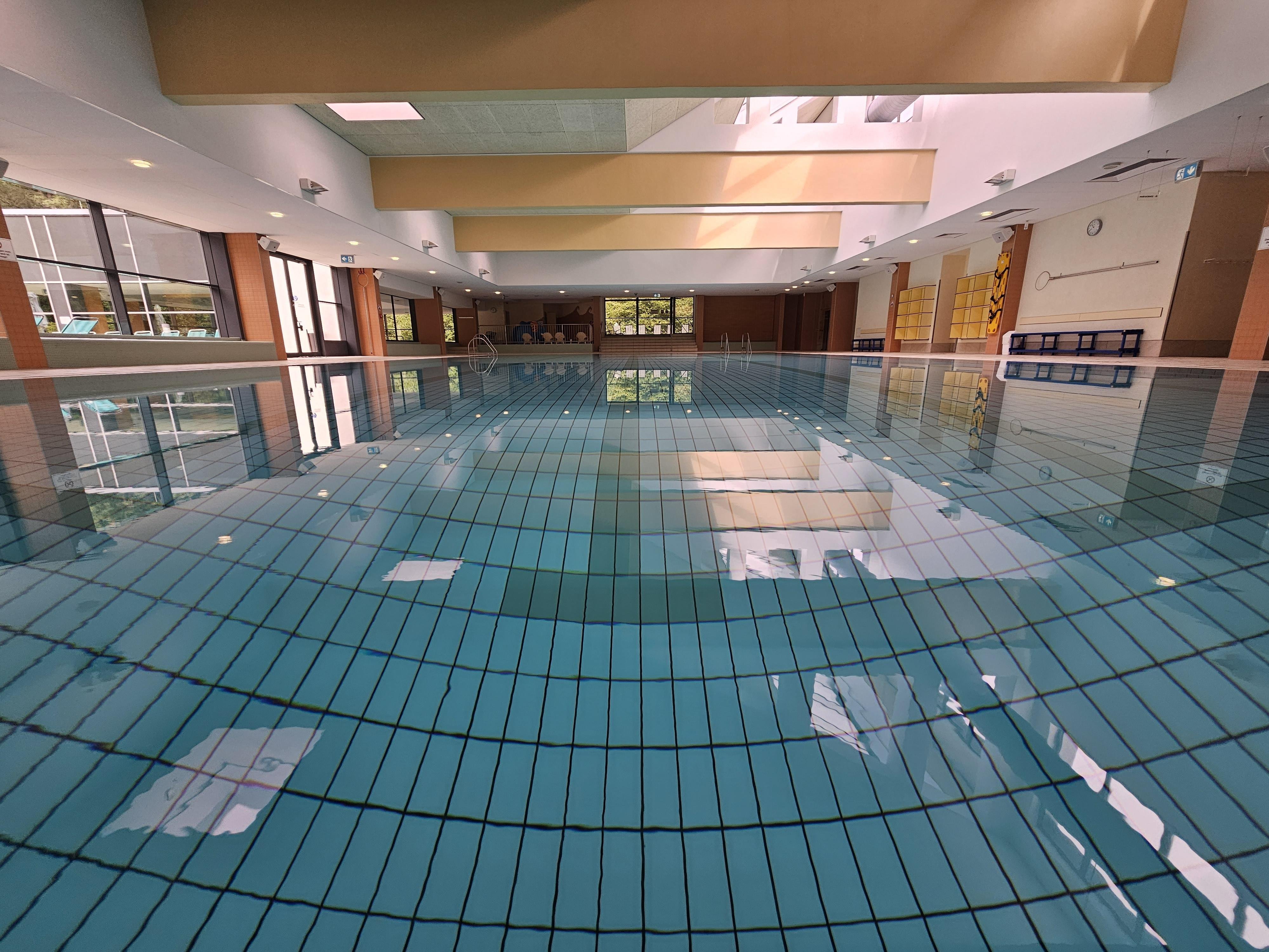 Viel Platz im Schwimmerbecken